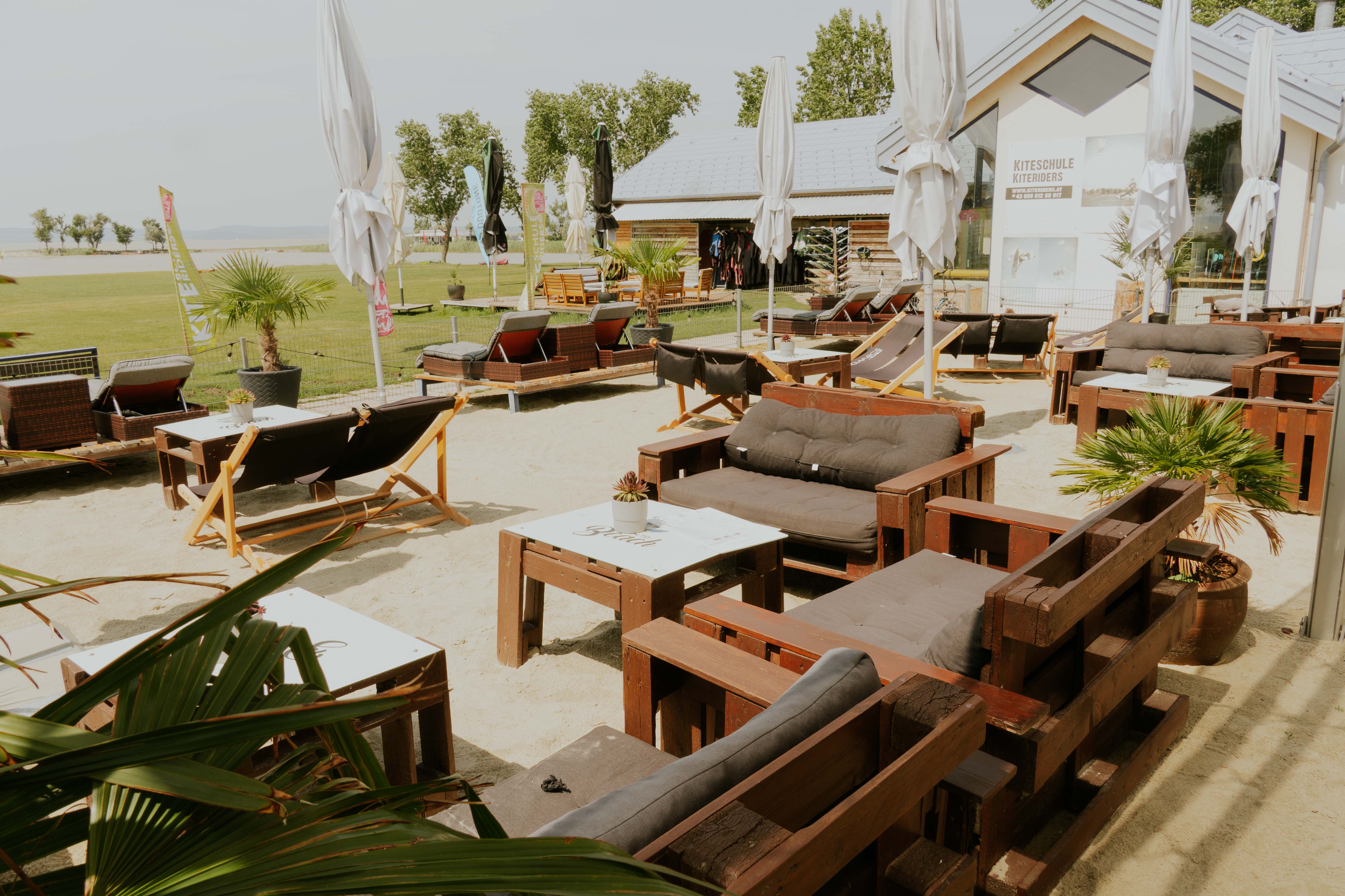 Born To Beach Club Atmosphäre